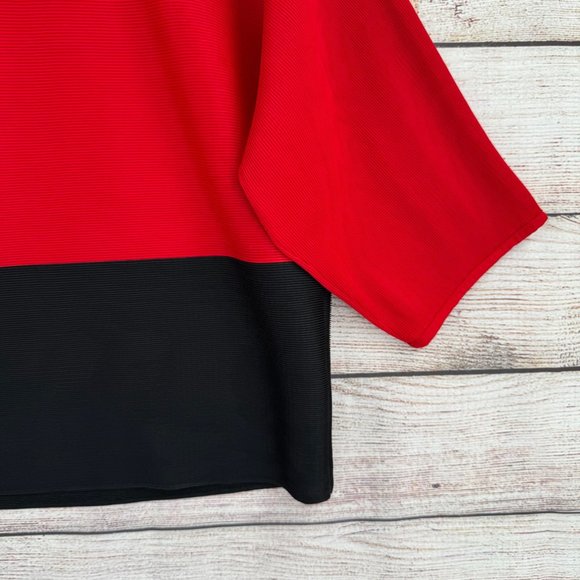 Chico's Travelers Collection Crepe Rib Knit Boxy Blouse Women's‎ S/M Red/Black - Picture 5 of 11